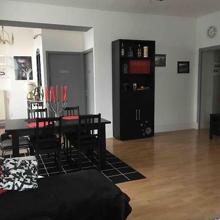 Appartement Spacieux Flize Bagian luar foto