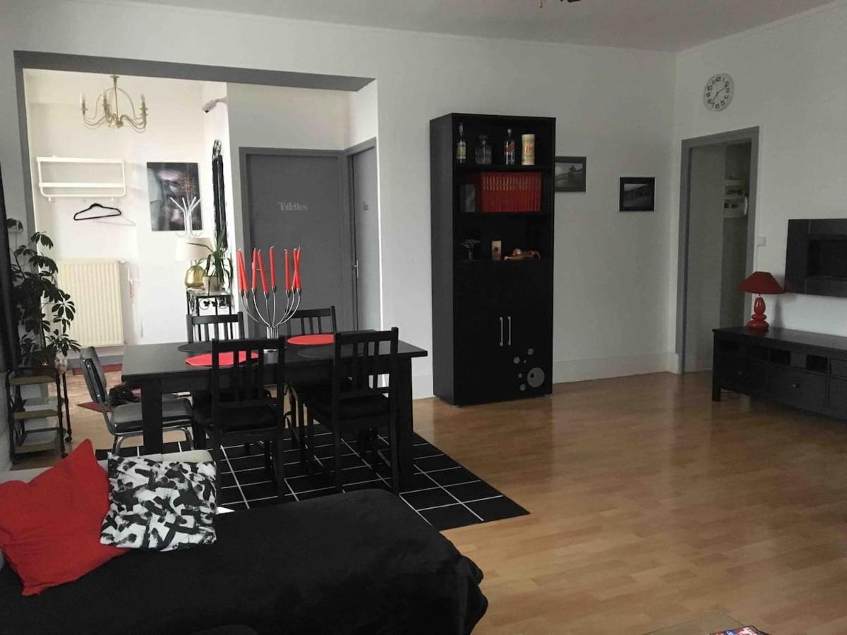 Appartement Spacieux Flize Bagian luar foto