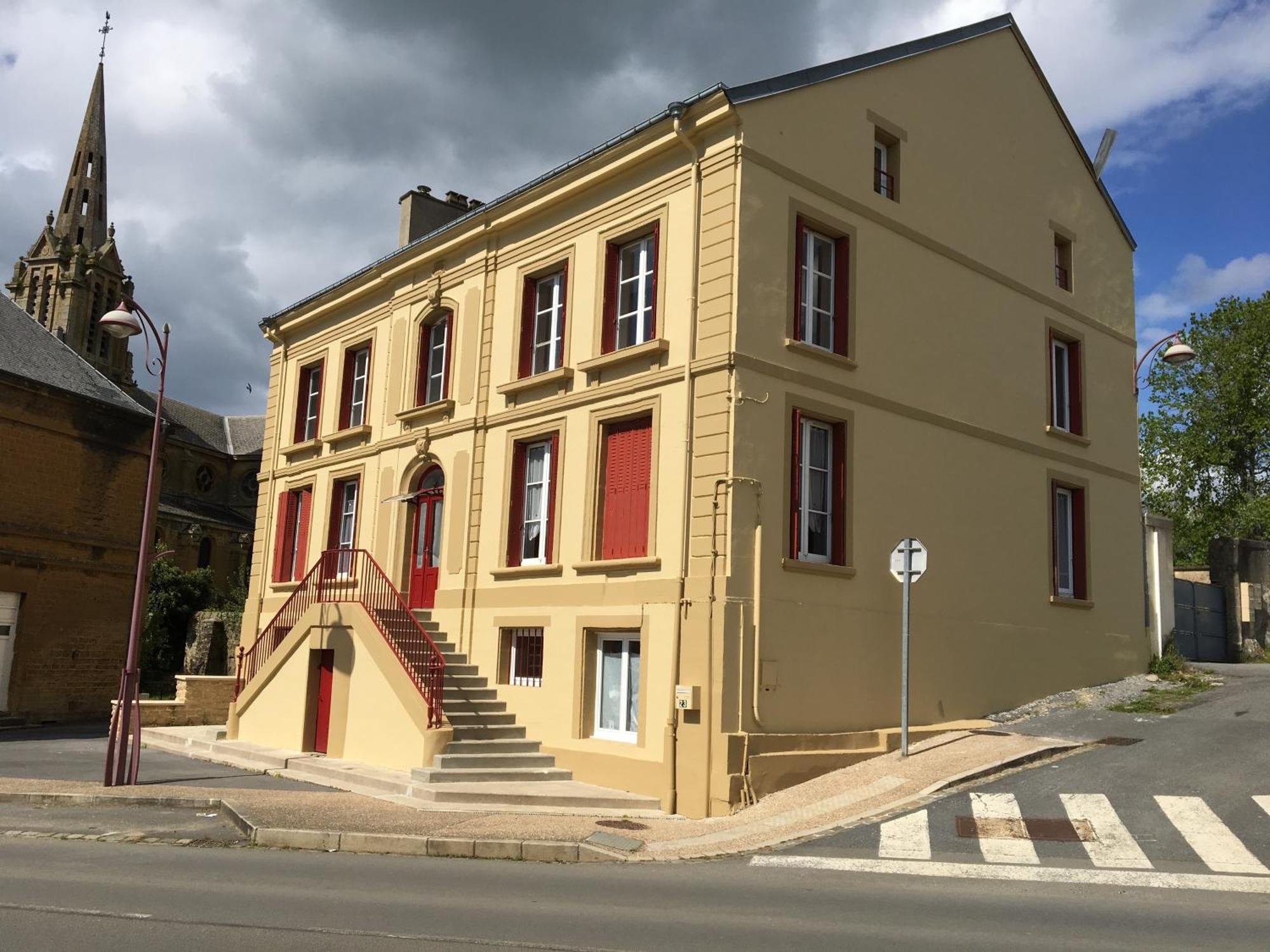 Appartement Spacieux Flize Bagian luar foto
